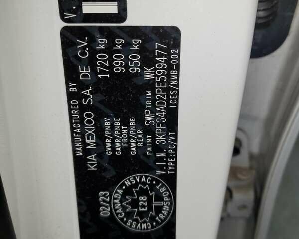 Киа Форте 2023 в Днепре (Днепропетровске) на Automoto.ua Белый Киа Форте, объемом двигателя 2 л и пробегом 46 тыс. км за 4900 $, фото 11 на Automoto.ua