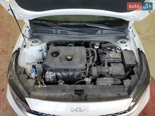 Киа Форте 2023 в Днепре (Днепропетровске) на Automoto.ua Белый Киа Форте, объемом двигателя 2 л и пробегом 46 тыс. км за 4900 $, фото 10 на Automoto.ua