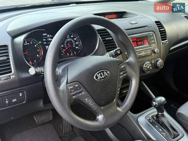 Черный Киа Форте, объемом двигателя 2 л и пробегом 67 тыс. км за 11300 $, фото 9 на Automoto.ua