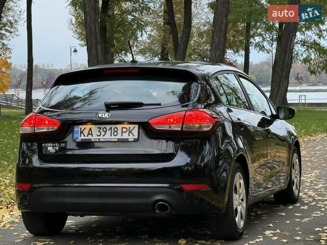 Черный Киа Форте, объемом двигателя 2 л и пробегом 60 тыс. км за 11300 $, фото 3 на Automoto.ua