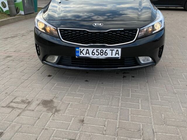 Чорний Кіа Форте, об'ємом двигуна 2 л та пробігом 140 тис. км за 10200 $, фото 2 на Automoto.ua