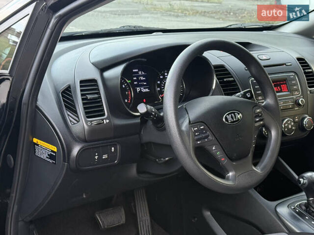 Черный Киа Форте, объемом двигателя 2 л и пробегом 67 тыс. км за 11300 $, фото 5 на Automoto.ua