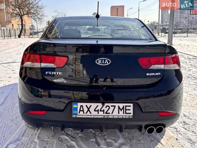 Чорний Кіа Форте, об'ємом двигуна 2 л та пробігом 216 тис. км за 7500 $, фото 8 на Automoto.ua