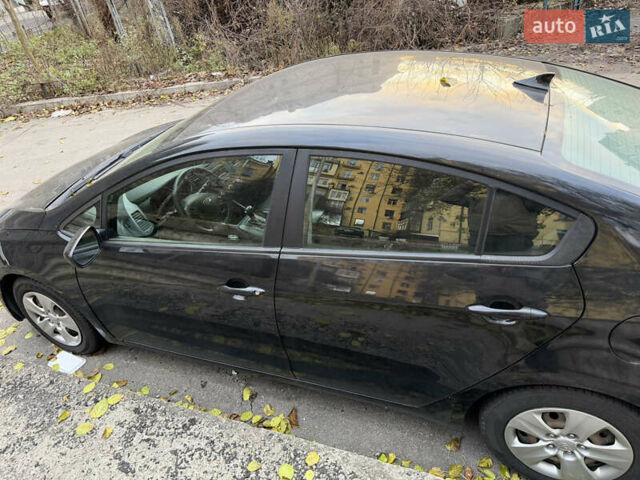 Черный Киа Форте, объемом двигателя 1.8 л и пробегом 141 тыс. км за 8500 $, фото 18 на Automoto.ua