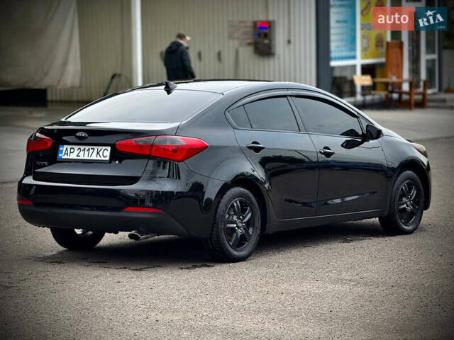 Черный Киа Форте, объемом двигателя 1.8 л и пробегом 151 тыс. км за 8900 $, фото 3 на Automoto.ua