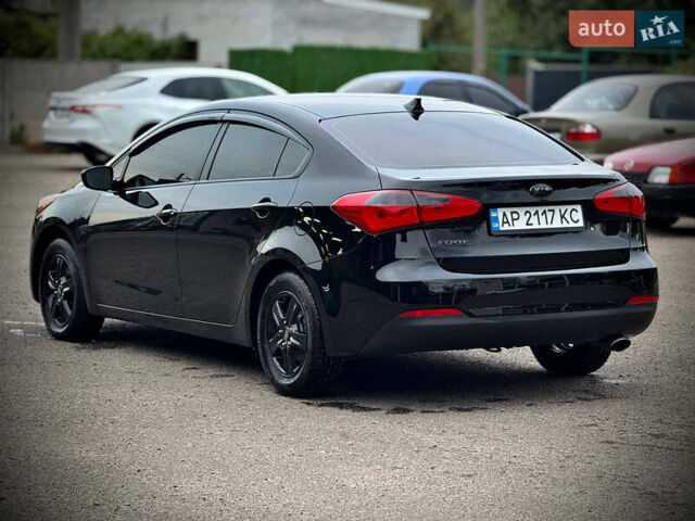 Черный Киа Форте, объемом двигателя 1.8 л и пробегом 151 тыс. км за 8900 $, фото 5 на Automoto.ua