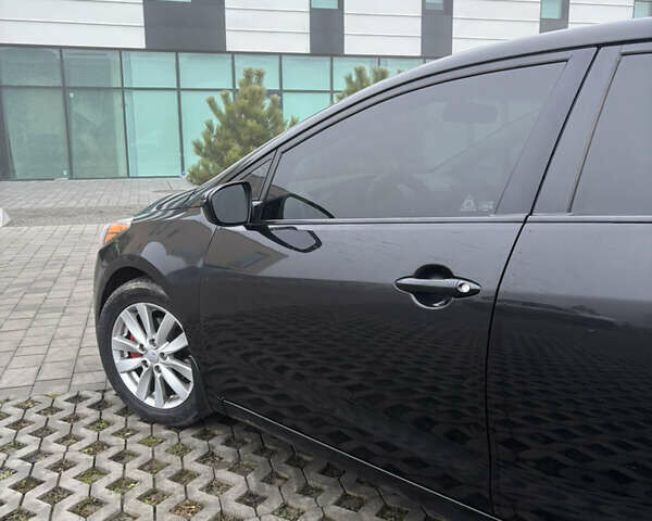 Чорний Кіа Форте, об'ємом двигуна 1.8 л та пробігом 173 тис. км за 8200 $, фото 7 на Automoto.ua