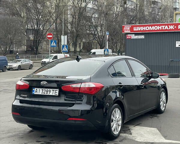 Чорний Кіа Форте, об'ємом двигуна 1.8 л та пробігом 220 тис. км за 9499 $, фото 4 на Automoto.ua