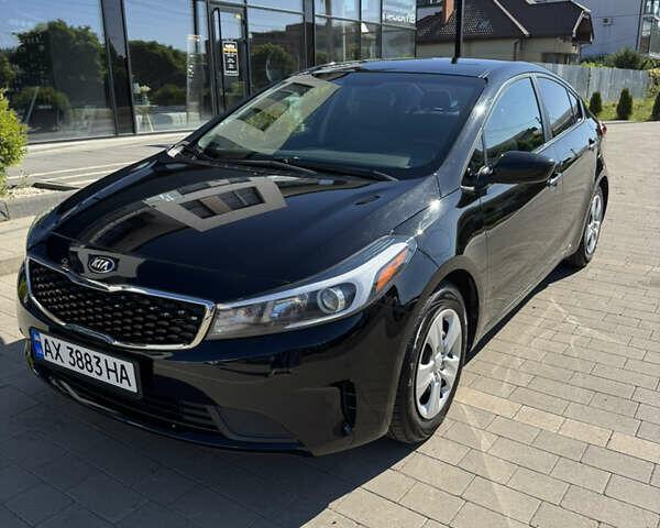 Черный Киа Форте, объемом двигателя 2 л и пробегом 85 тыс. км за 9000 $, фото 2 на Automoto.ua