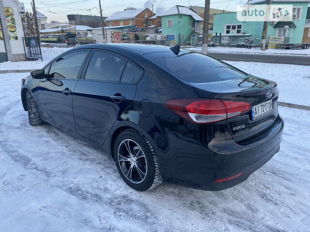 Чорний Кіа Форте, об'ємом двигуна 2 л та пробігом 145 тис. км за 9800 $, фото 8 на Automoto.ua