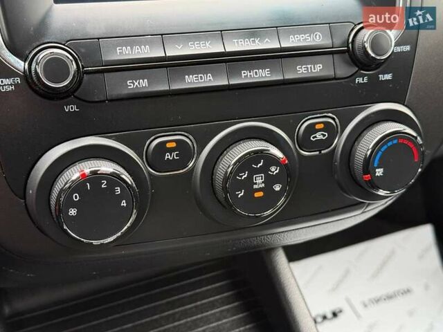 Чорний Кіа Форте, об'ємом двигуна 2 л та пробігом 142 тис. км за 8900 $, фото 29 на Automoto.ua