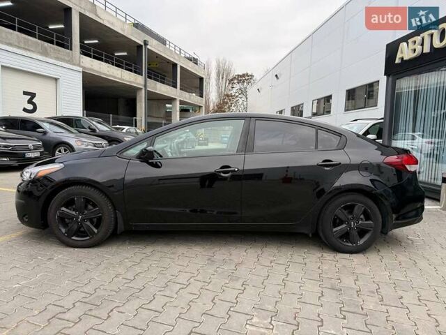 Чорний Кіа Форте, об'ємом двигуна 2 л та пробігом 142 тис. км за 8900 $, фото 2 на Automoto.ua