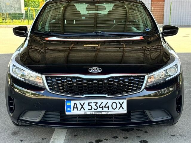 Чорний Кіа Форте, об'ємом двигуна 2 л та пробігом 75 тис. км за 10600 $, фото 2 на Automoto.ua