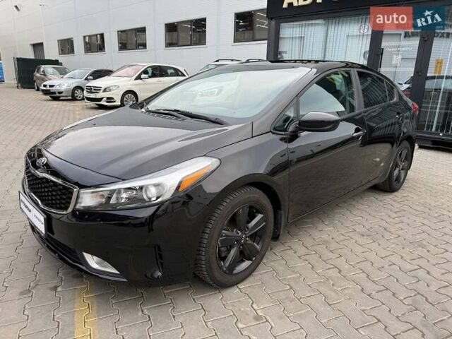 Чорний Кіа Форте, об'ємом двигуна 2 л та пробігом 142 тис. км за 8900 $, фото 1 на Automoto.ua