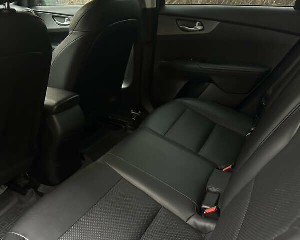 Чорний Кіа Форте, об'ємом двигуна 2 л та пробігом 138 тис. км за 11600 $, фото 10 на Automoto.ua