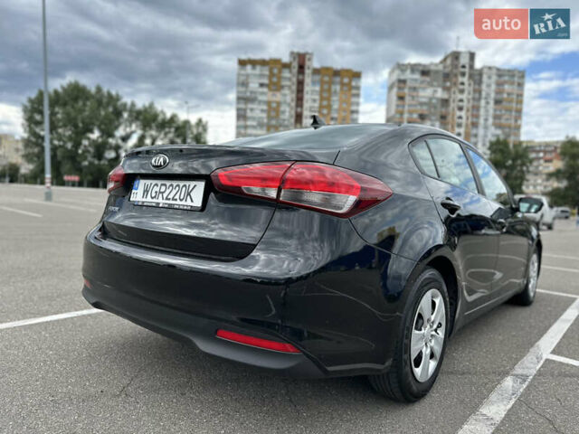 Черный Киа Форте, объемом двигателя 2 л и пробегом 140 тыс. км за 10400 $, фото 15 на Automoto.ua