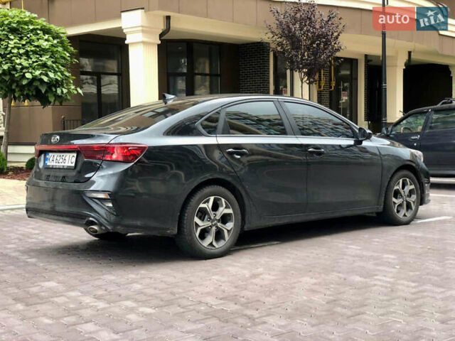 Чорний Кіа Форте, об'ємом двигуна 2 л та пробігом 138 тис. км за 11600 $, фото 4 на Automoto.ua