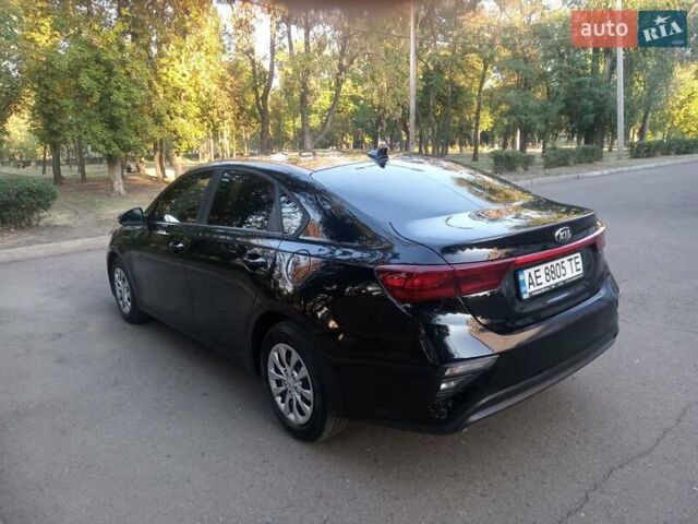 Черный Киа Форте, объемом двигателя 2 л и пробегом 130 тыс. км за 12100 $, фото 7 на Automoto.ua