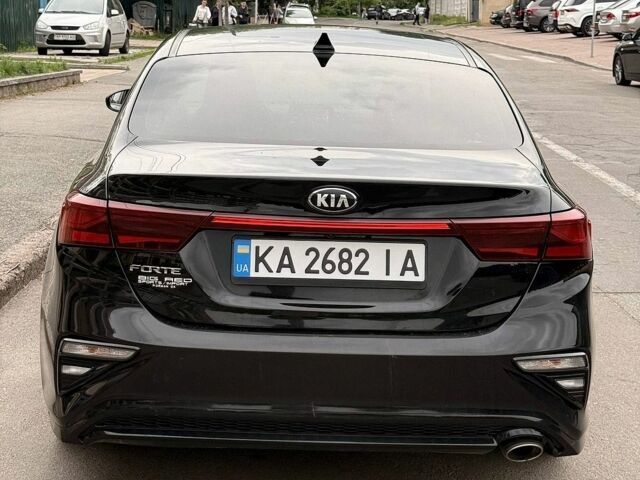 Черный Киа Форте, объемом двигателя 2 л и пробегом 120 тыс. км за 12400 $, фото 3 на Automoto.ua