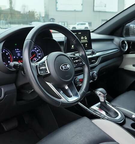 Чорний Кіа Форте, об'ємом двигуна 2 л та пробігом 67 тис. км за 15900 $, фото 9 на Automoto.ua