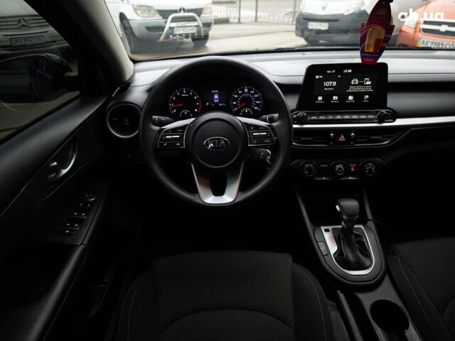 Черный Киа Форте, объемом двигателя 2 л и пробегом 84 тыс. км за 14690 $, фото 15 на Automoto.ua