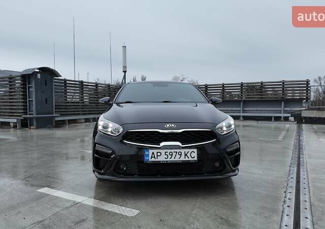 Чорний Кіа Форте, об'ємом двигуна 2 л та пробігом 67 тис. км за 15900 $, фото 5 на Automoto.ua