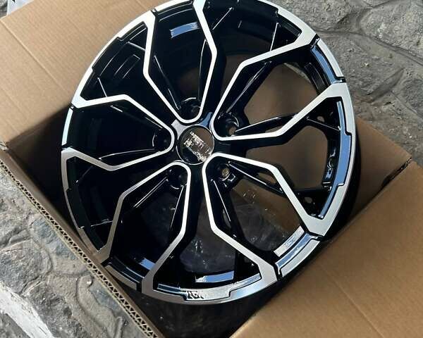 Чорний Кіа Форте, об'ємом двигуна 2 л та пробігом 83 тис. км за 15300 $, фото 27 на Automoto.ua