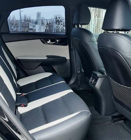 Чорний Кіа Форте, об'ємом двигуна 2 л та пробігом 67 тис. км за 15900 $, фото 14 на Automoto.ua