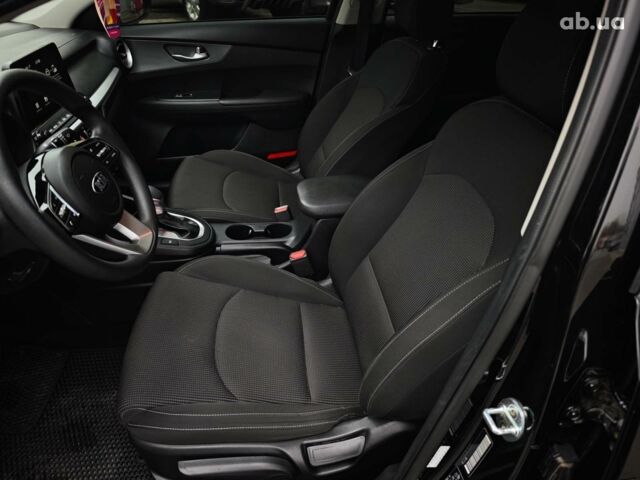 Черный Киа Форте, объемом двигателя 2 л и пробегом 84 тыс. км за 14690 $, фото 19 на Automoto.ua