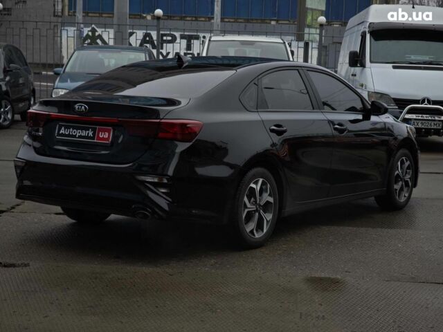 Черный Киа Форте, объемом двигателя 2 л и пробегом 84 тыс. км за 14690 $, фото 7 на Automoto.ua