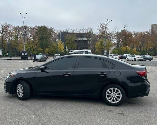 Чорний Кіа Форте, об'ємом двигуна 2 л та пробігом 83 тис. км за 15300 $, фото 4 на Automoto.ua