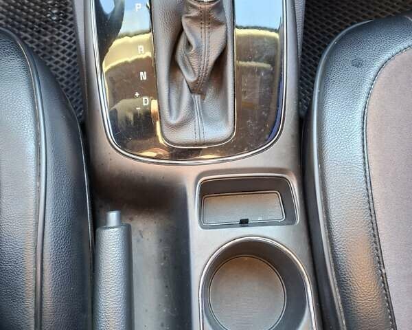 Коричневый Киа Форте, объемом двигателя 2 л и пробегом 242 тыс. км за 10000 $, фото 9 на Automoto.ua