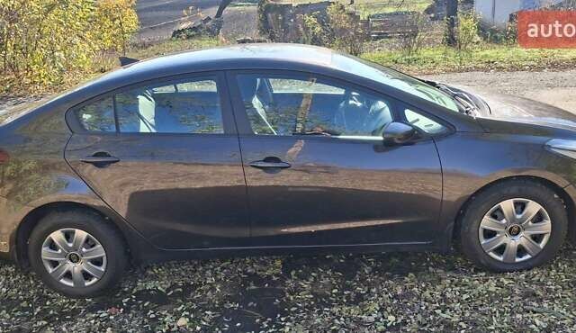 Коричневый Киа Форте, объемом двигателя 2 л и пробегом 46 тыс. км за 13000 $, фото 1 на Automoto.ua