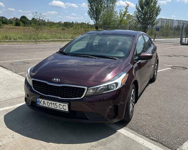 Красный Киа Форте, объемом двигателя 2 л и пробегом 172 тыс. км за 8500 $, фото 1 на Automoto.ua