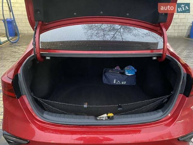 Красный Киа Форте, объемом двигателя 2 л и пробегом 101 тыс. км за 13800 $, фото 4 на Automoto.ua