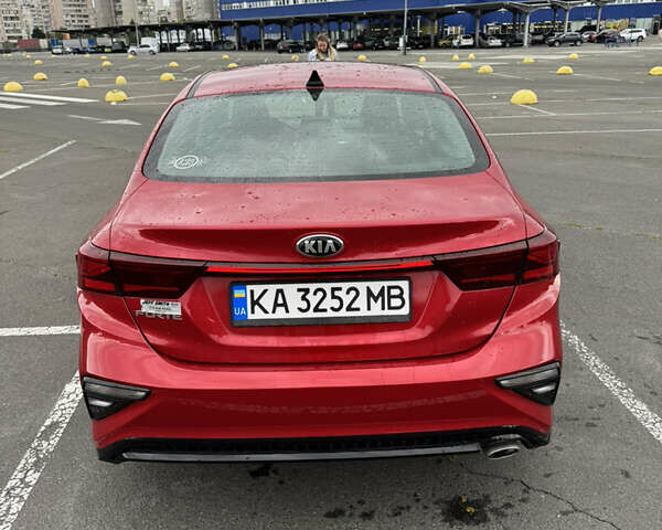 Червоний Кіа Форте, об'ємом двигуна 2 л та пробігом 100 тис. км за 13000 $, фото 4 на Automoto.ua