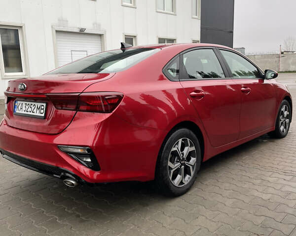 Красный Киа Форте, объемом двигателя 2 л и пробегом 102 тыс. км за 11600 $, фото 4 на Automoto.ua