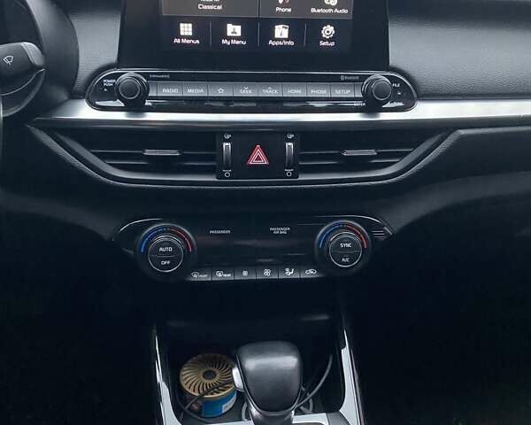 Красный Киа Форте, объемом двигателя 2 л и пробегом 101 тыс. км за 13800 $, фото 24 на Automoto.ua