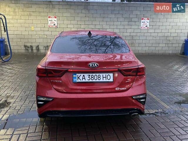 Красный Киа Форте, объемом двигателя 2 л и пробегом 101 тыс. км за 13800 $, фото 2 на Automoto.ua