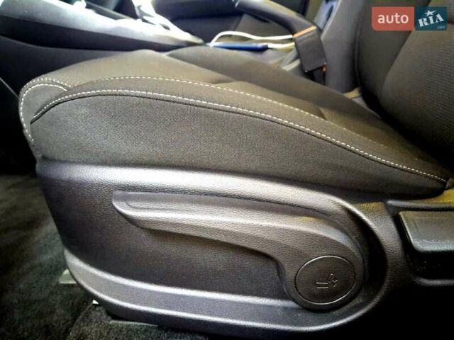 Красный Киа Форте, объемом двигателя 2 л и пробегом 8 тыс. км за 16700 $, фото 13 на Automoto.ua