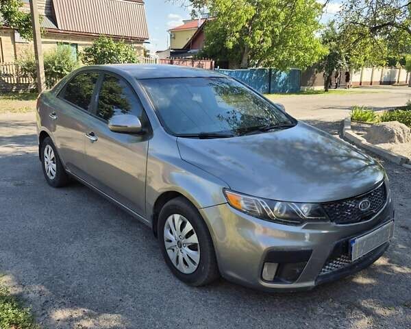 Кіа Форте, об'ємом двигуна 0 л та пробігом 185 тис. км за 4999 $, фото 7 на Automoto.ua