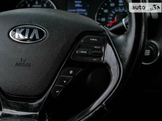 Кіа Форте, об'ємом двигуна 0 л та пробігом 127 тис. км за 2100 $, фото 13 на Automoto.ua
