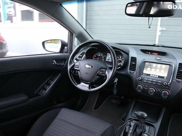 Киа Форте, объемом двигателя 0 л и пробегом 92 тыс. км за 11800 $, фото 12 на Automoto.ua
