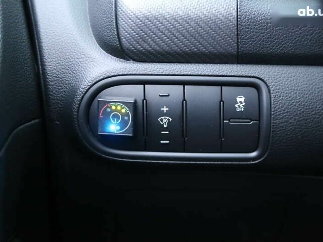 Киа Форте, объемом двигателя 0 л и пробегом 92 тыс. км за 11800 $, фото 23 на Automoto.ua