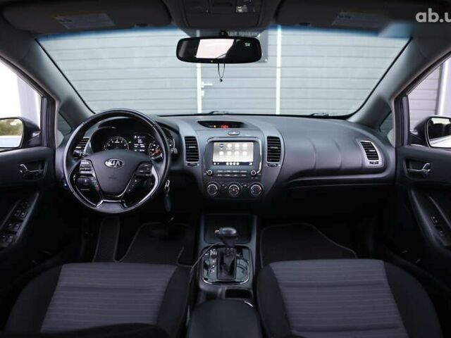 Киа Форте, объемом двигателя 0 л и пробегом 92 тыс. км за 11800 $, фото 13 на Automoto.ua
