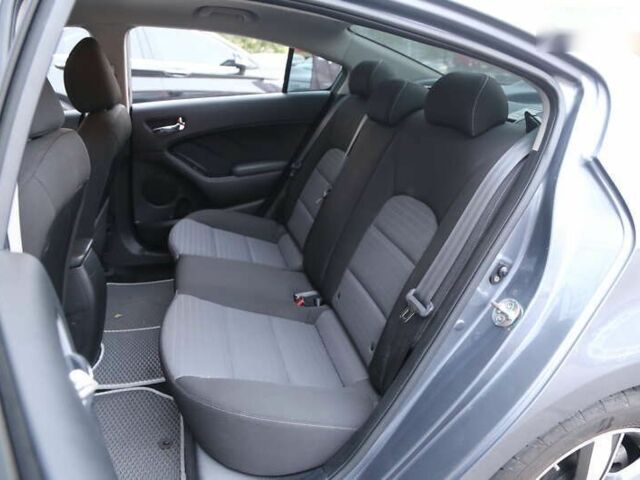 Киа Форте, объемом двигателя 0 л и пробегом 92 тыс. км за 11800 $, фото 9 на Automoto.ua
