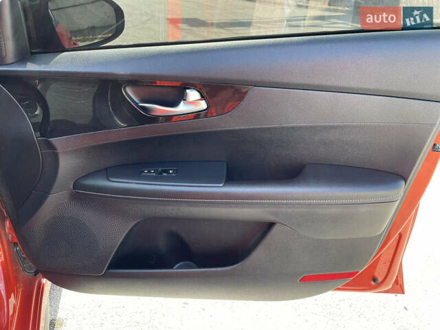 Киа Форте, объемом двигателя 2 л и пробегом 111 тыс. км за 13999 $, фото 16 на Automoto.ua