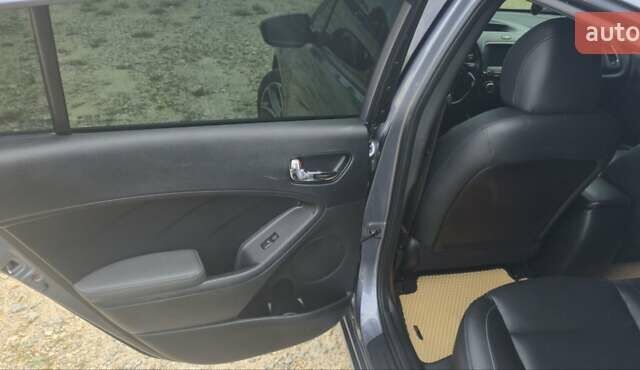 Сірий Кіа Форте, об'ємом двигуна 1.6 л та пробігом 87 тис. км за 14000 $, фото 22 на Automoto.ua