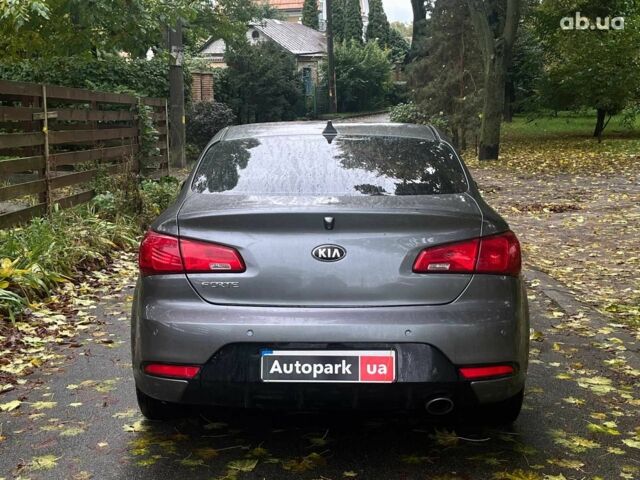 Сірий Кіа Форте, об'ємом двигуна 2 л та пробігом 212 тис. км за 8790 $, фото 8 на Automoto.ua