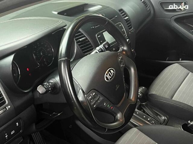 Сірий Кіа Форте, об'ємом двигуна 2 л та пробігом 212 тис. км за 8790 $, фото 19 на Automoto.ua